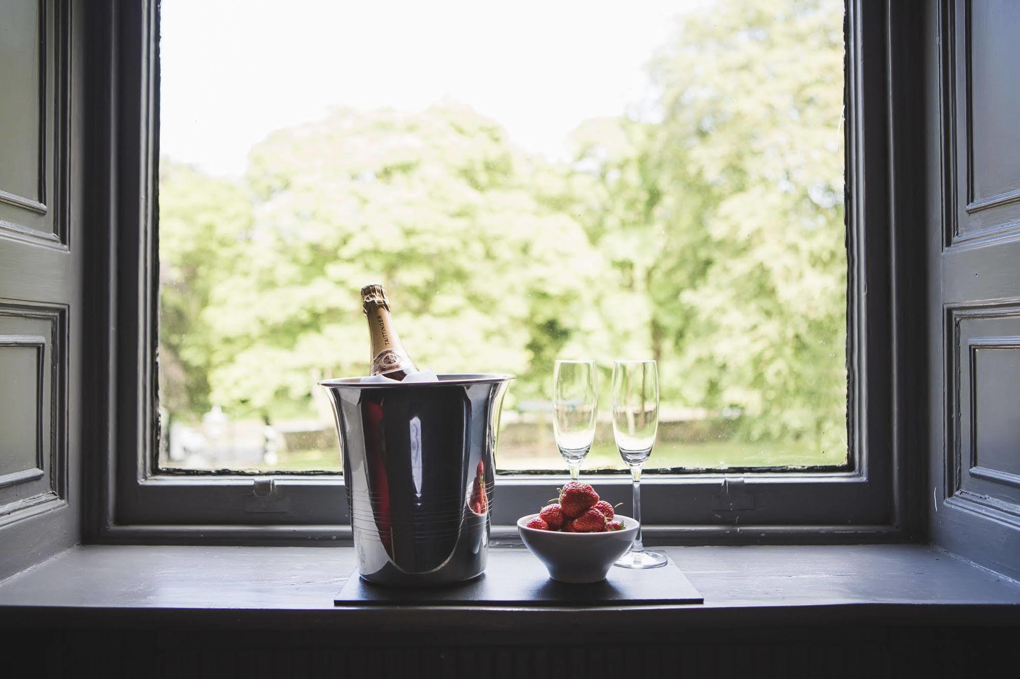 Sparth House Hotel Accrington Bagian luar foto